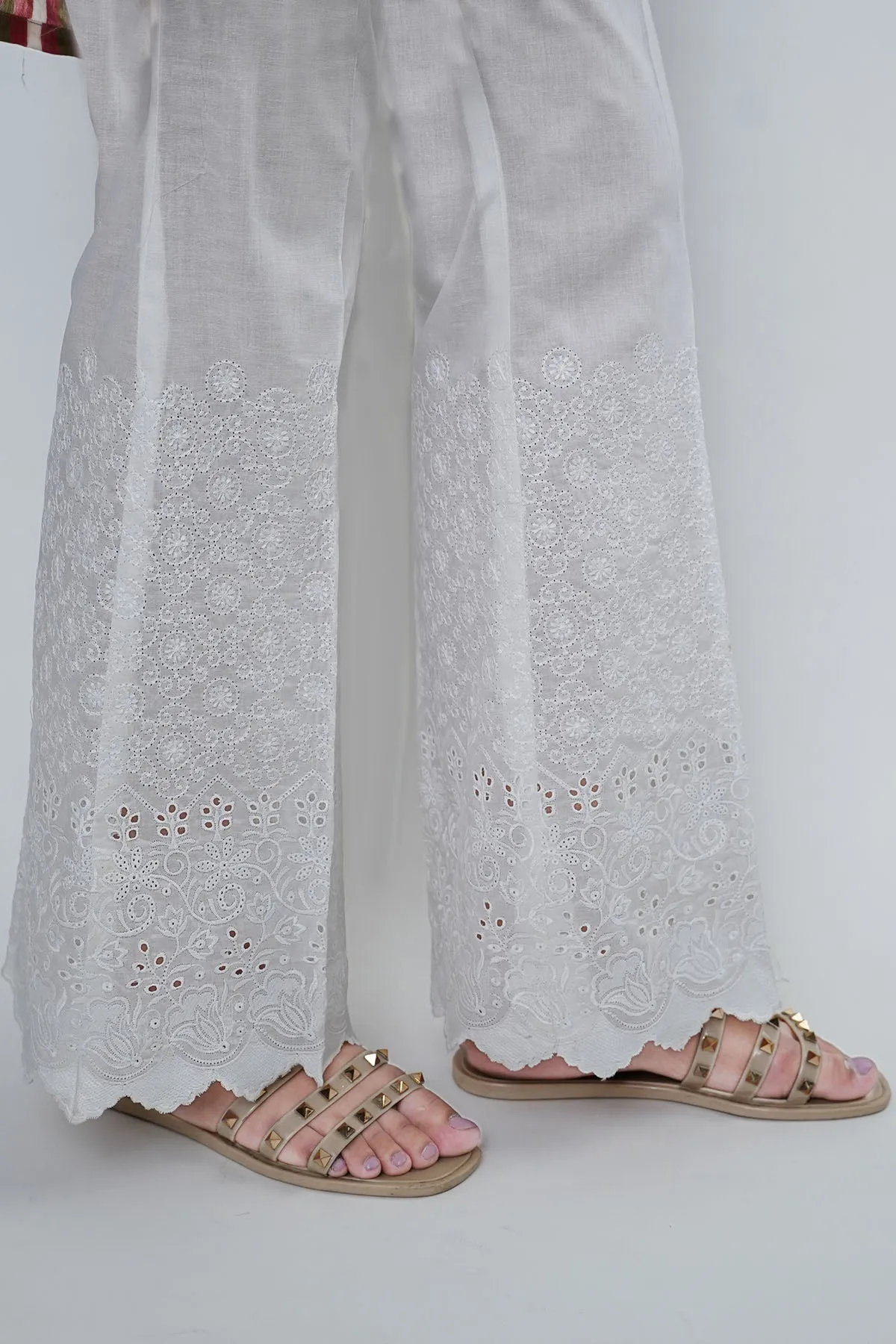 3684-WHITE EMBROIDERED TROUSER STITCHED
