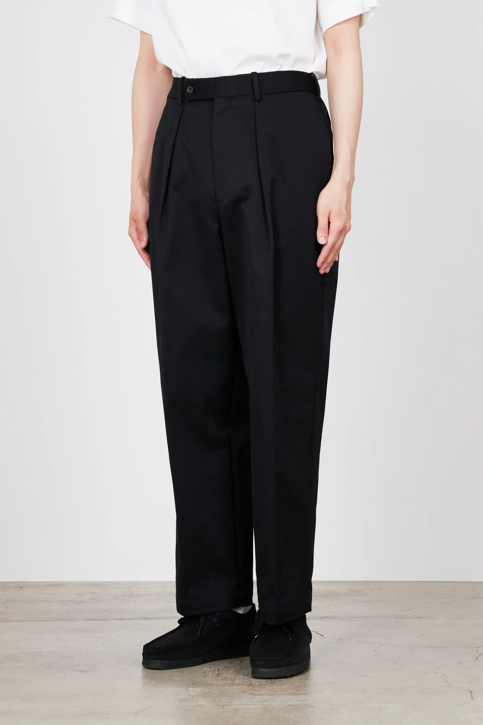 A23D-03PT02C ORGANIC COTTON 30/2 TWILL CLASSIC FIT TROUSERS