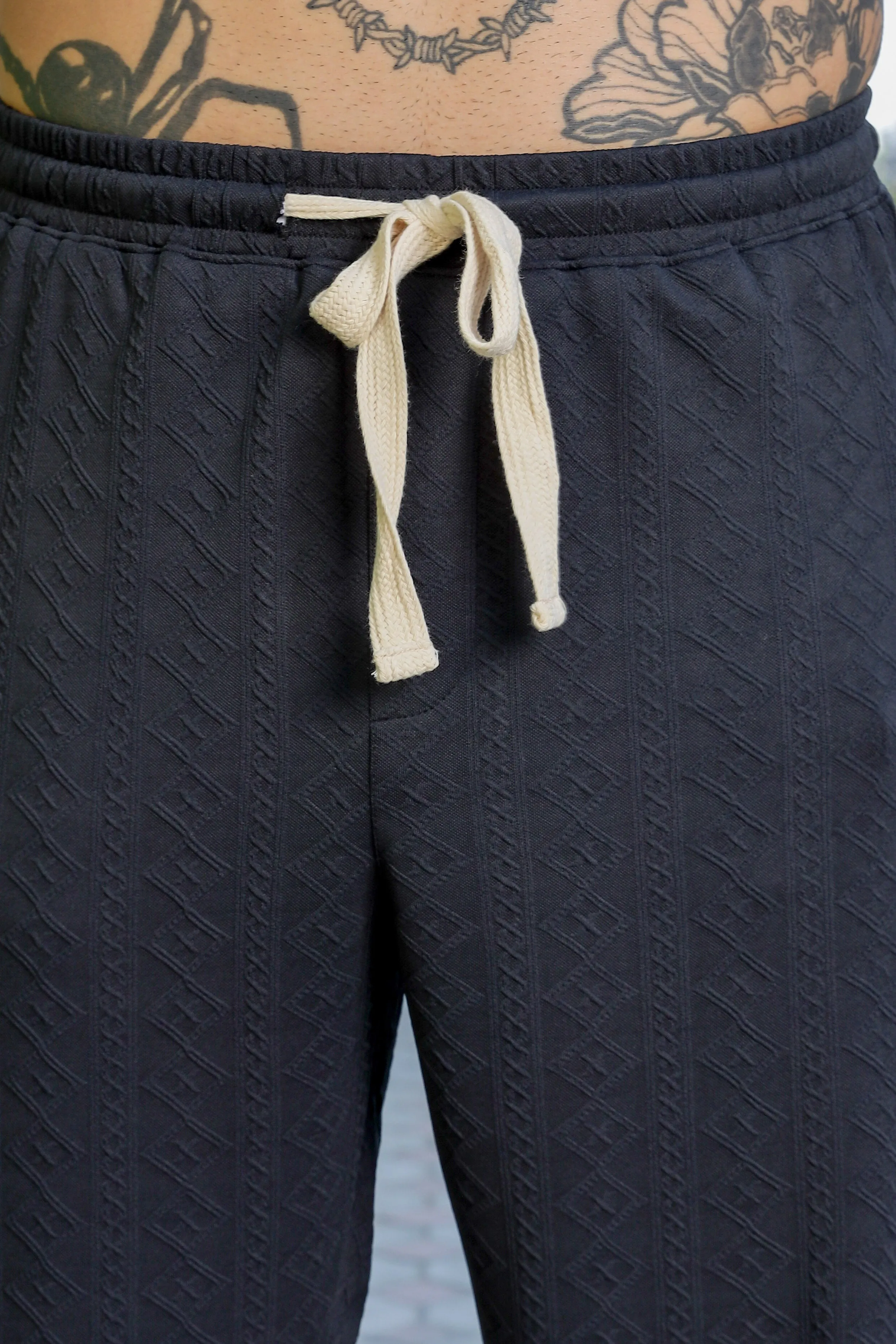 Black Textured Relaxed-Fit Mid-Rise Track Pant