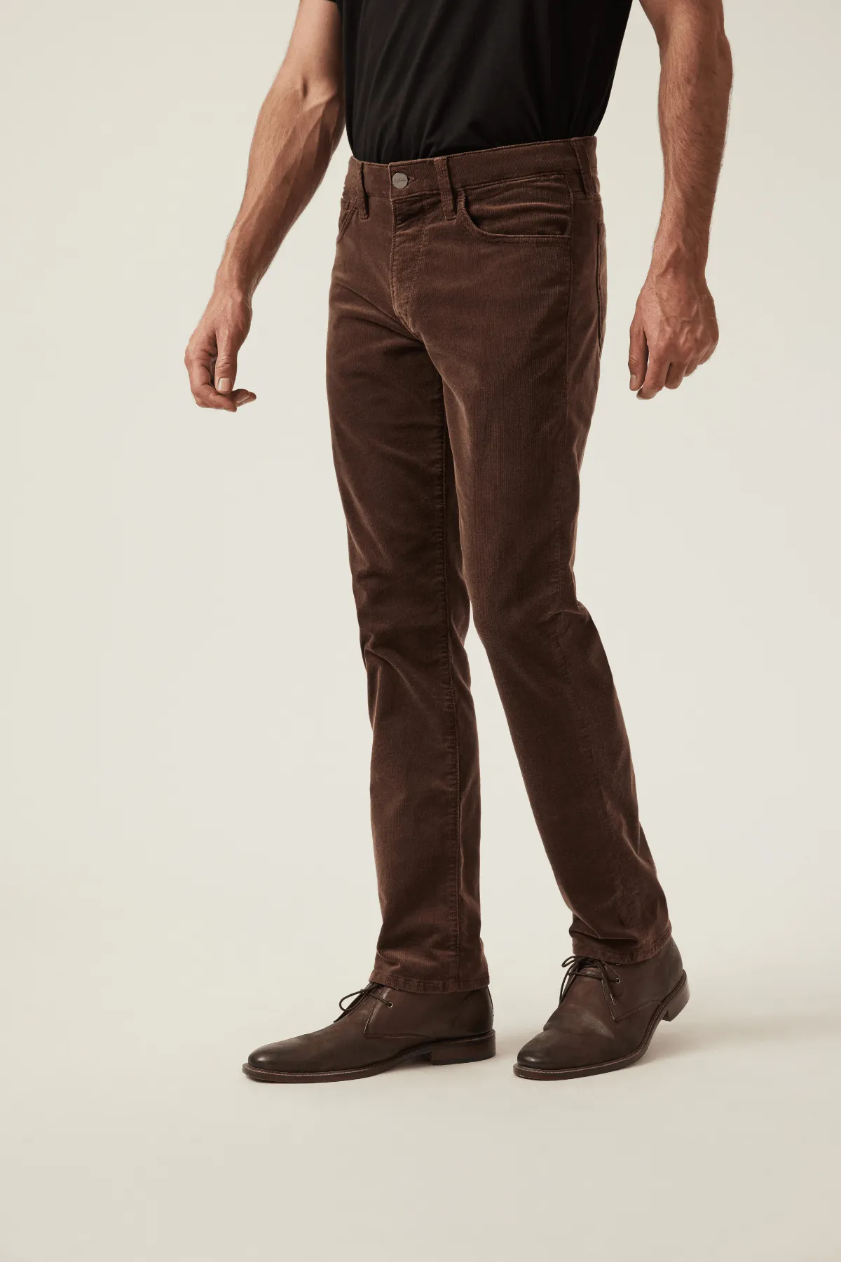 Charisma Classic Straight in Brown Cord