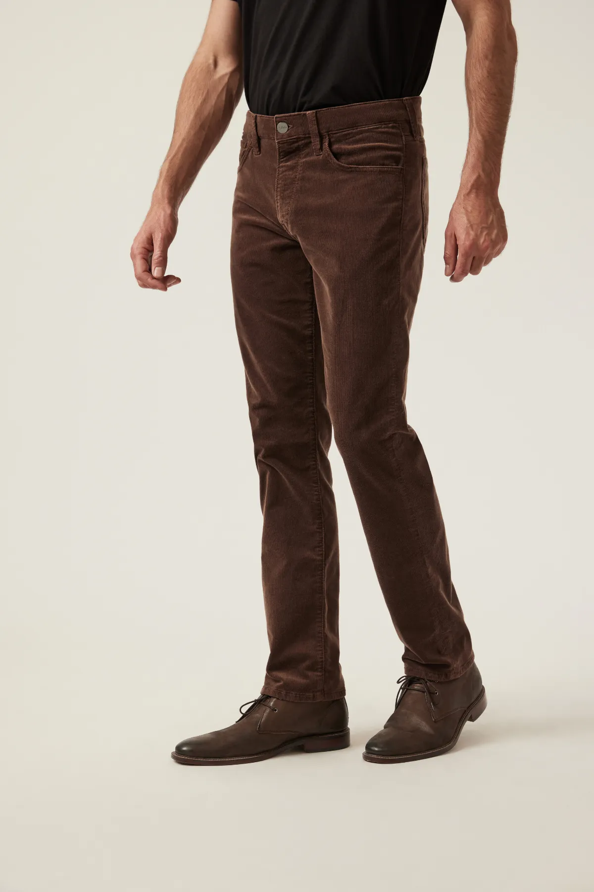 Charisma Classic Straight in Brown Cord