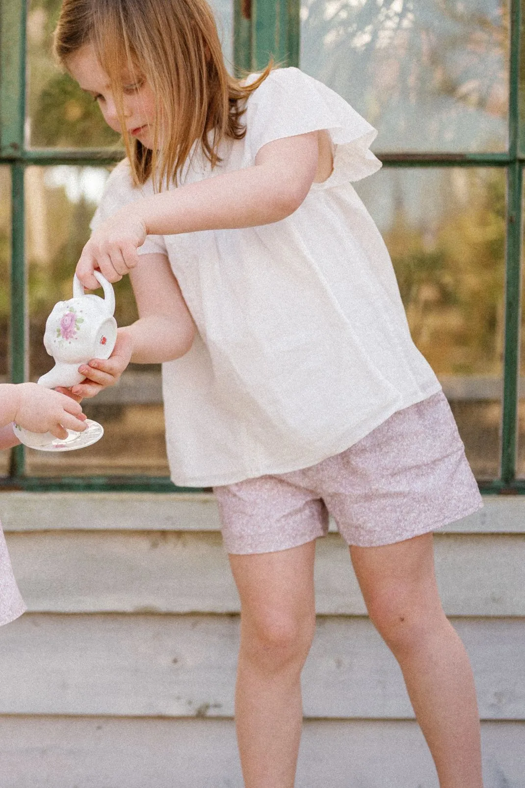 Mae Short in Scattered Blooms