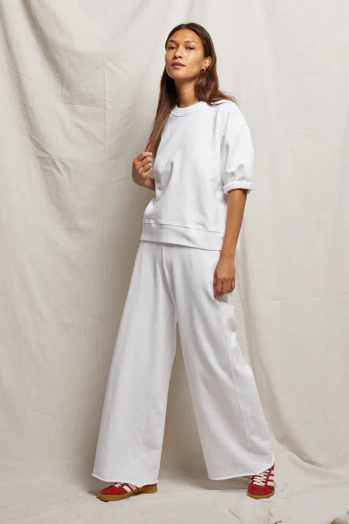 Perfect White Tee - Amber Pant